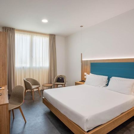 V Hotel Ανκόνα Εξωτερικό φωτογραφία